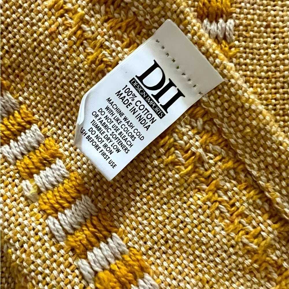 D II Design Imports cables widths undyed